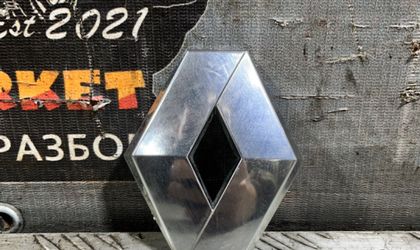 Эмблема крышки багажника Renault Logan I рест