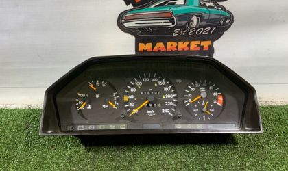 Щиток приборов Mercedes-Benz E-Класс W124