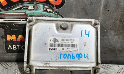 Блок управления двигателем Volkswagen Golf Mk4