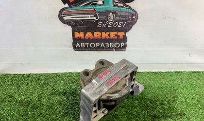 Опора двигателя правая Ford Focus III 2011