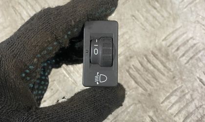 Кнопка регулировки фар Citroen C4 I 2006