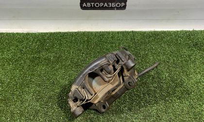 Суппорт тормозной передний правый Audi A4 B5