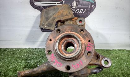 Поворотный кулак правый Peugeot 407 2006