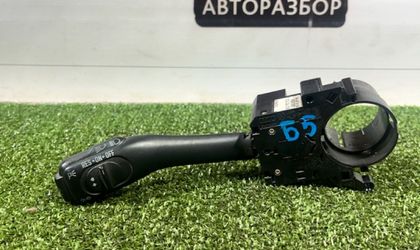 Переключатель поворотников Passat B5