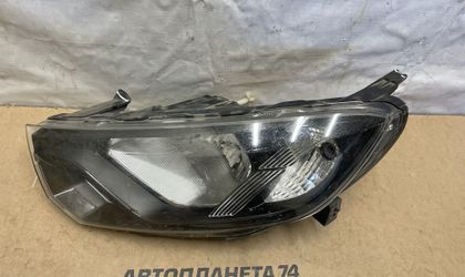 Фара левая Lada Granta FL