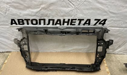 Панель кузова (телевизор) Hyundai Solaris II 