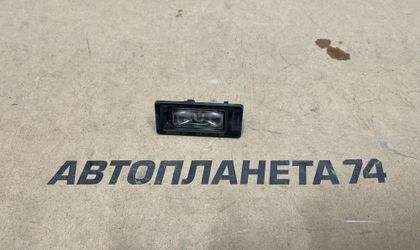 Подсветка номера Audi Q7 4M 