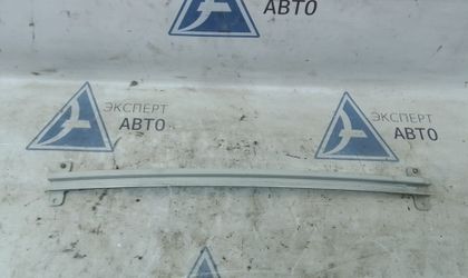Направляющая стекла Mercedes W210/S210