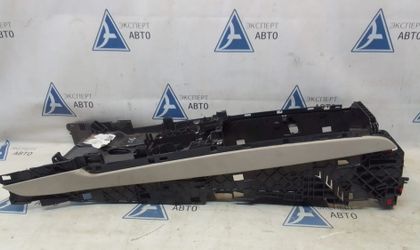Подлокотник центральный BMW 7  2010