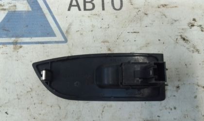 Кнопка стеклоподъемника Volkswagen Passat CC I