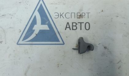 Кронштейн козырька Hyundai Sonata IV Рест 2004