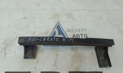 Направляющая стекла пр пер Kia Cerato I Рест 2007