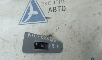 Блок стеклоподъемника зад прав Kia Cerato I 2006
