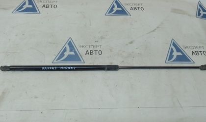 Амортизатор капота VW Passat B6 (2005—2010) 2010