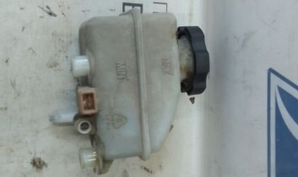 Бачок тормозной жидкости Kia Cerato I 2006
