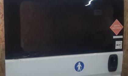 Дверь сдвижная боковая Peugeot Boxer II 2012