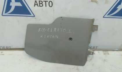 Накладка  под торпедо Kia Cerato I Рестайлинг 2007