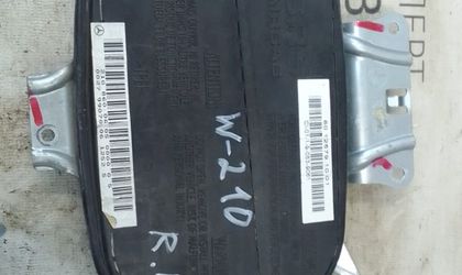 Подушка безопасности двери ПП Mercedes W210/S210