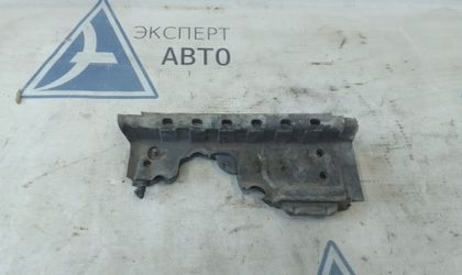 Уплотнитель капота BMW 7 серия F01/F02/F04 2010