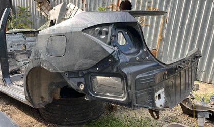 Задняя левая четверть Toyota Corolla XI  2013