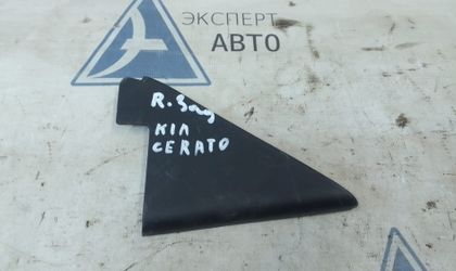 Уголок обшивки двери зад правой Kia Cerato I