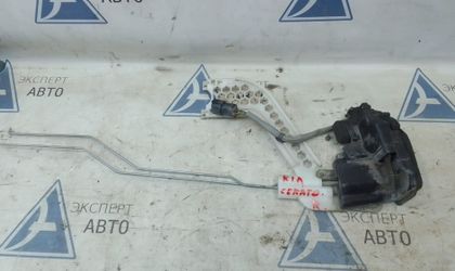 Замок задней правой двери Kia Cerato I 2006