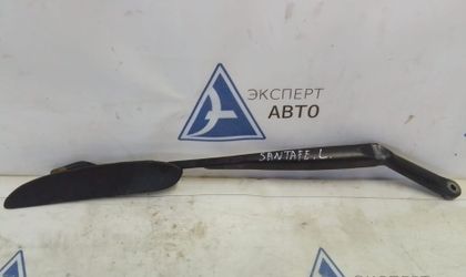 Поводок дворника левый Hyundai Santa Fe I 2006