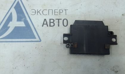 Блок управления парктрониками VW Passat B6
