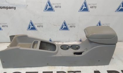 Подлокотник  Kia Cerato I Рестайлинг 2007