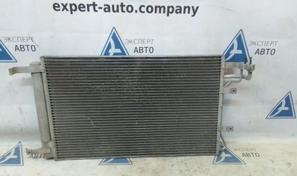 Радиатор кондиционера Kia Cerato I 2006