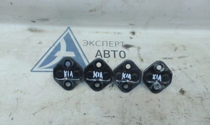 Петля замка двери Kia Cerato I 2006