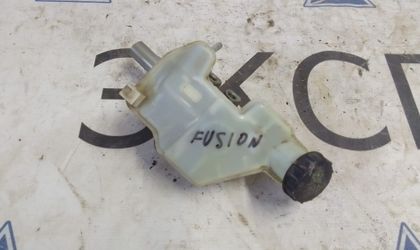 Цилиндр тормозной главный Ford Fusion I  2008