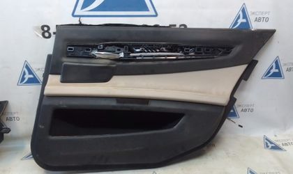 Обшивка двери передней правой BMW 7 серия 2010