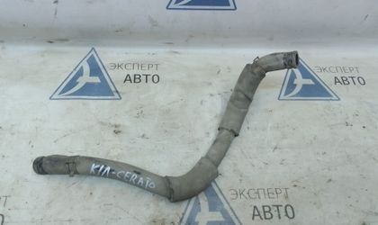 Патрубок радиатора Kia Cerato I 2006