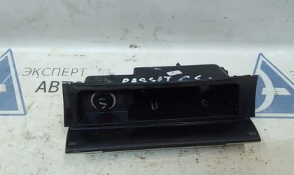 Пепельница Volkswagen Passat CC I 2009