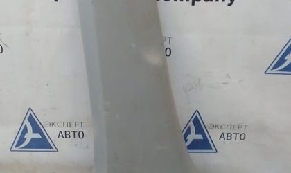 Обшивка средней стойки левая низ Kia CeratoI 2006