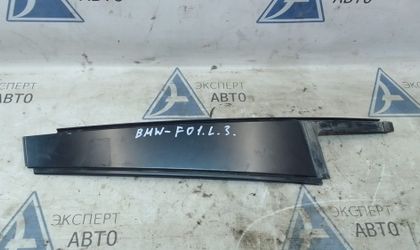 Накладка стойки двери ЗЛ  BMW 7 F01/F02/F04 2010