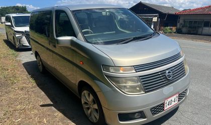 Nissan Elgrand II (E51) 2002