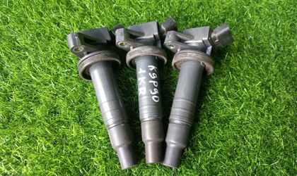 1 Катушка зажигания Toyota Belta KSP92 1KR 