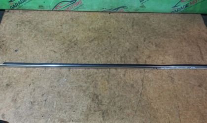 Бархотка наружняя передняя левая Vw Passat B5+