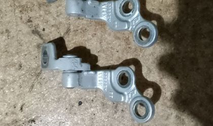 Петля двери задней правой Ford Focus I 2004 седан