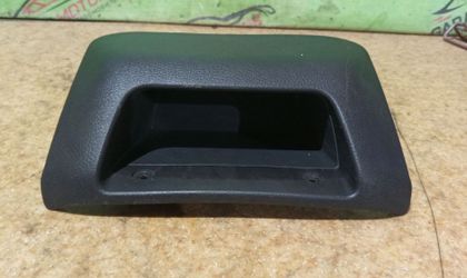Бардачок центральной консоли Mitsubishi Lancer 9