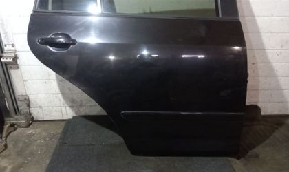 Молдинг двери задней правой Volkswagen Golf Plus I