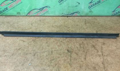 Бархотка внутренняя передняя левая Vw Passat B5+
