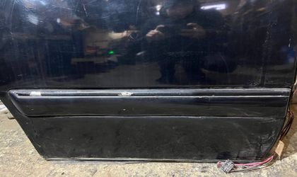 Молдинг двери задний правый Mercedes-Benz E W210