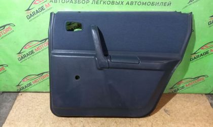 Обшивка двери задней правой Audi 100 C3 1985