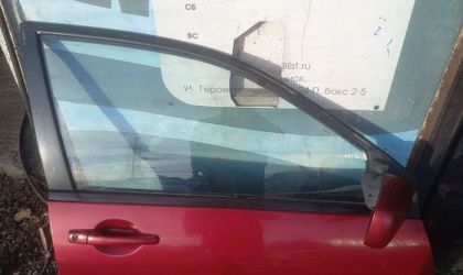 Стекло двери передней правой Mitsubishi Lancer 9