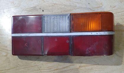 Фонарь задний правый Volvo 240 Series 1985