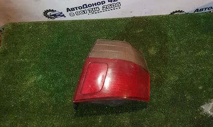 Стоп-сигнал задний Mitsubishi Legnum 1998