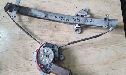 Стеклоподъемник передней левой двери Nissan Almera N15